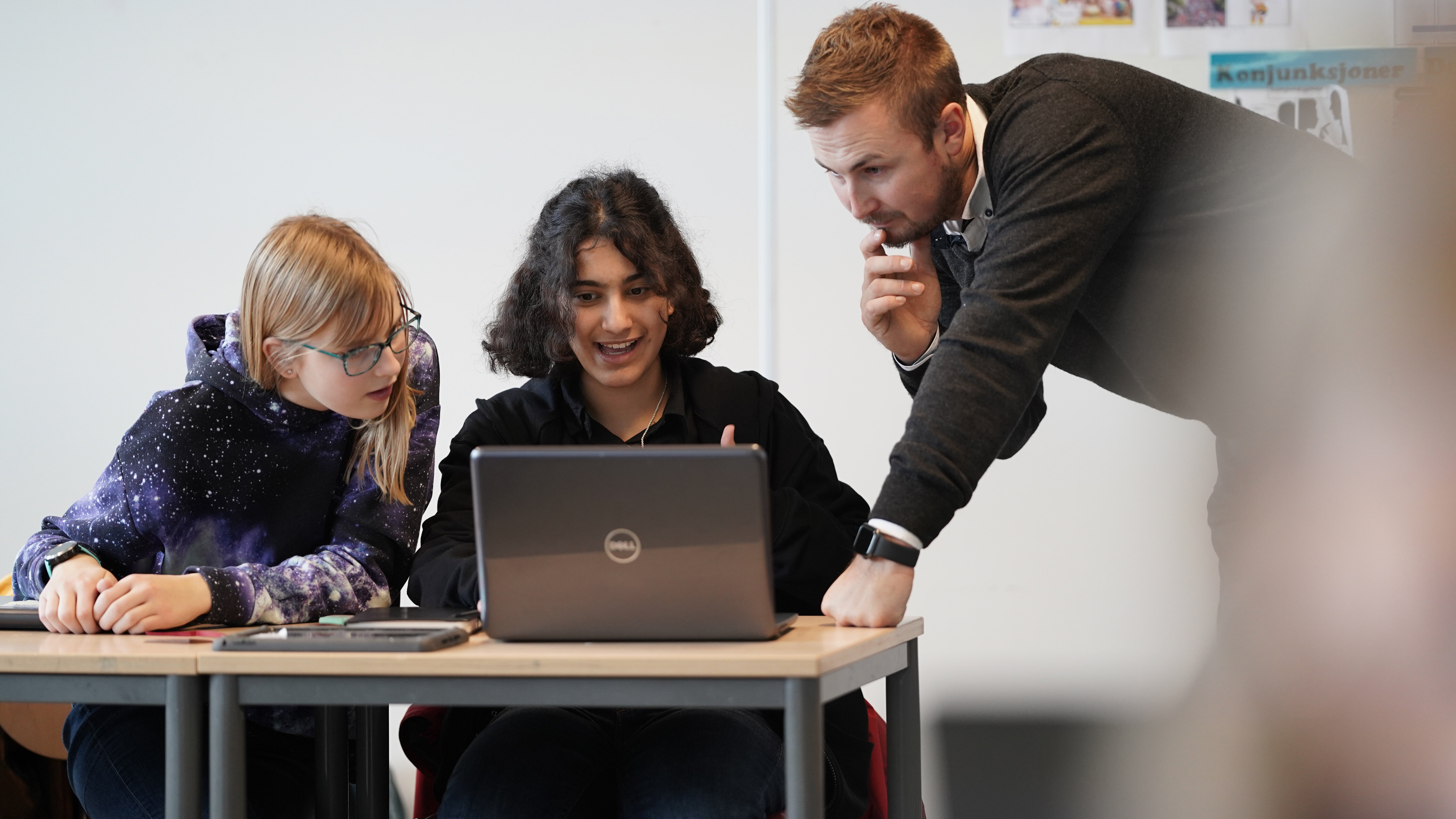 Two students and a teacher in a classroom. Credit: Shane Colvin/UiO